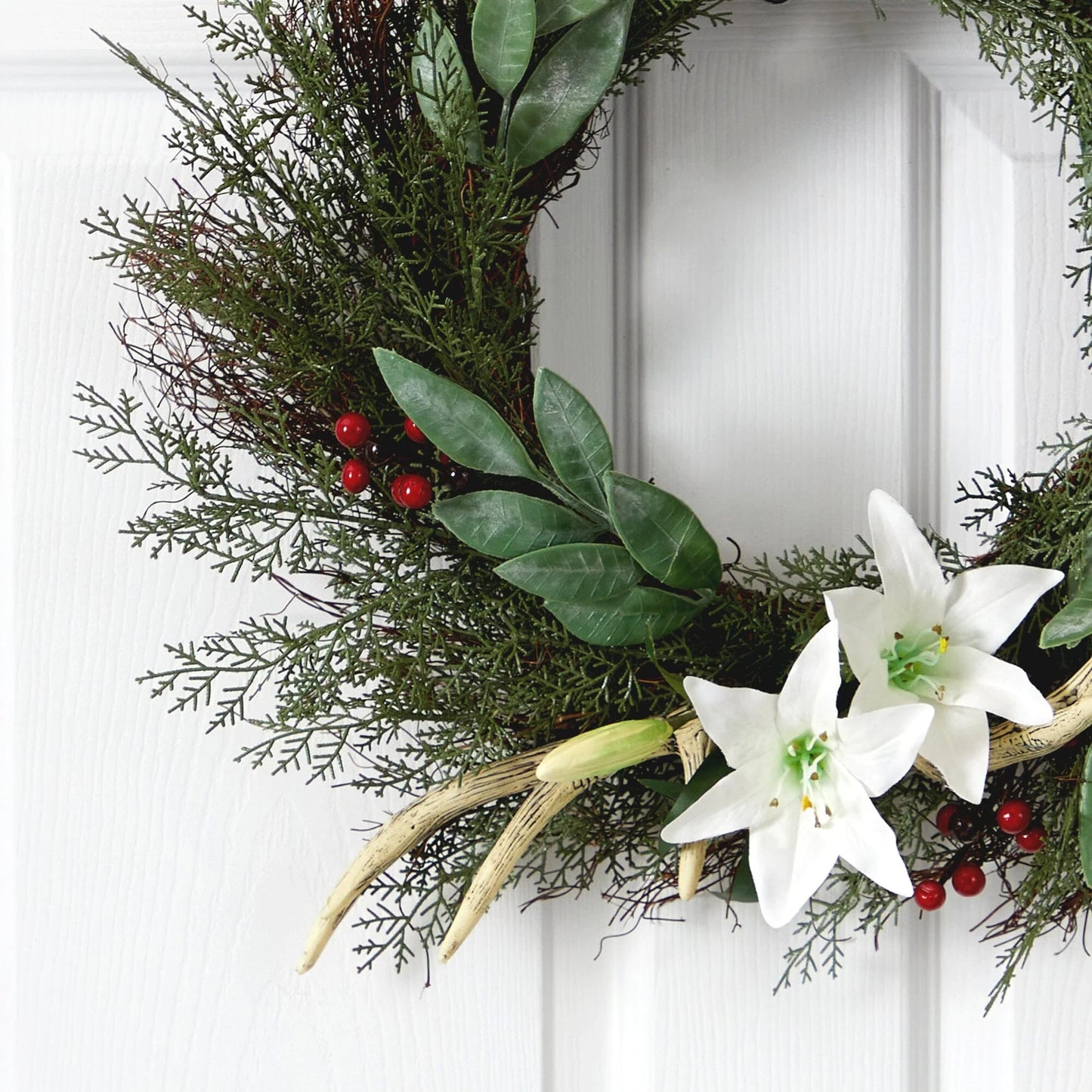 20" Cedar Antlers Lily and Ruscus with Berries Wreath