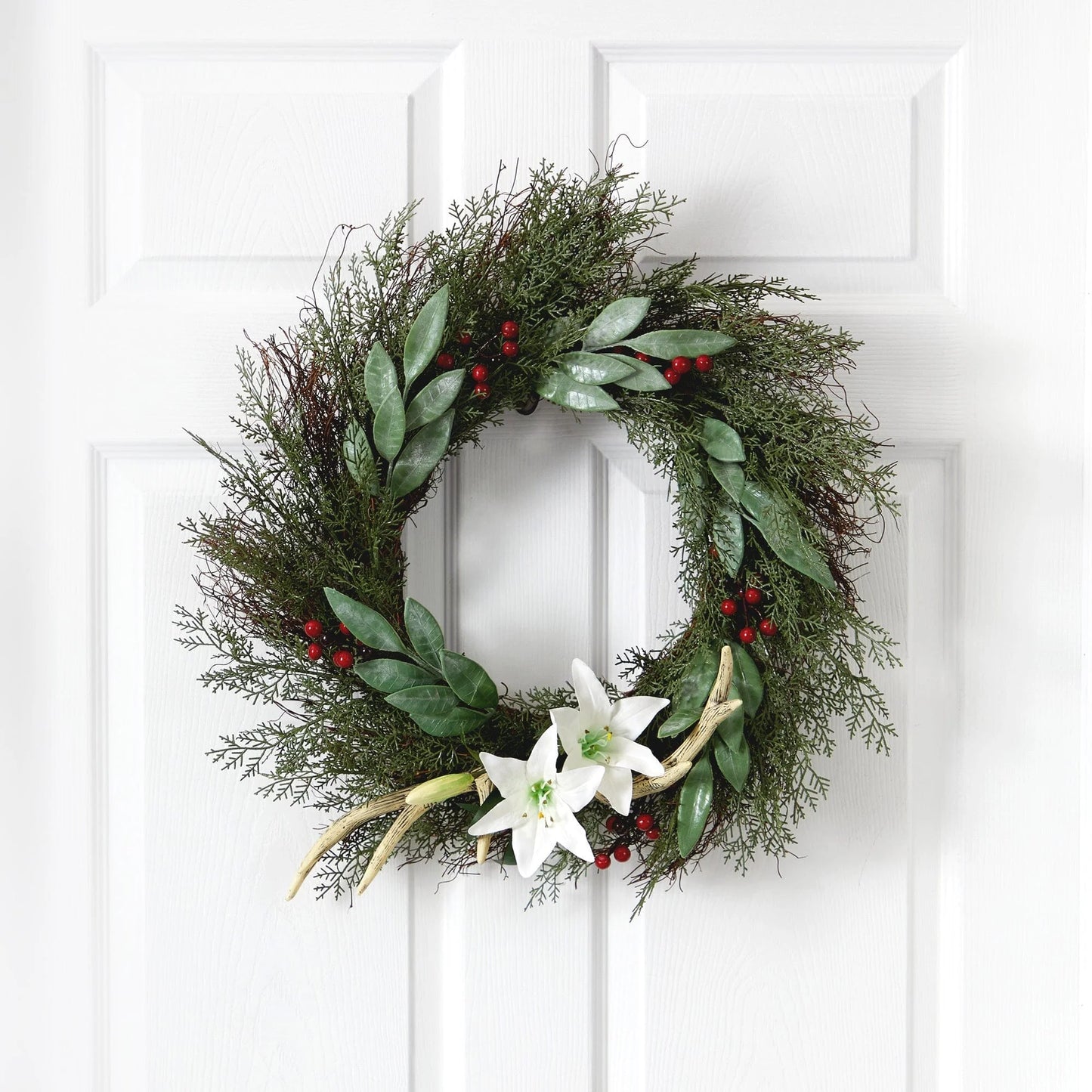 20" Cedar Antlers Lily and Ruscus with Berries Wreath