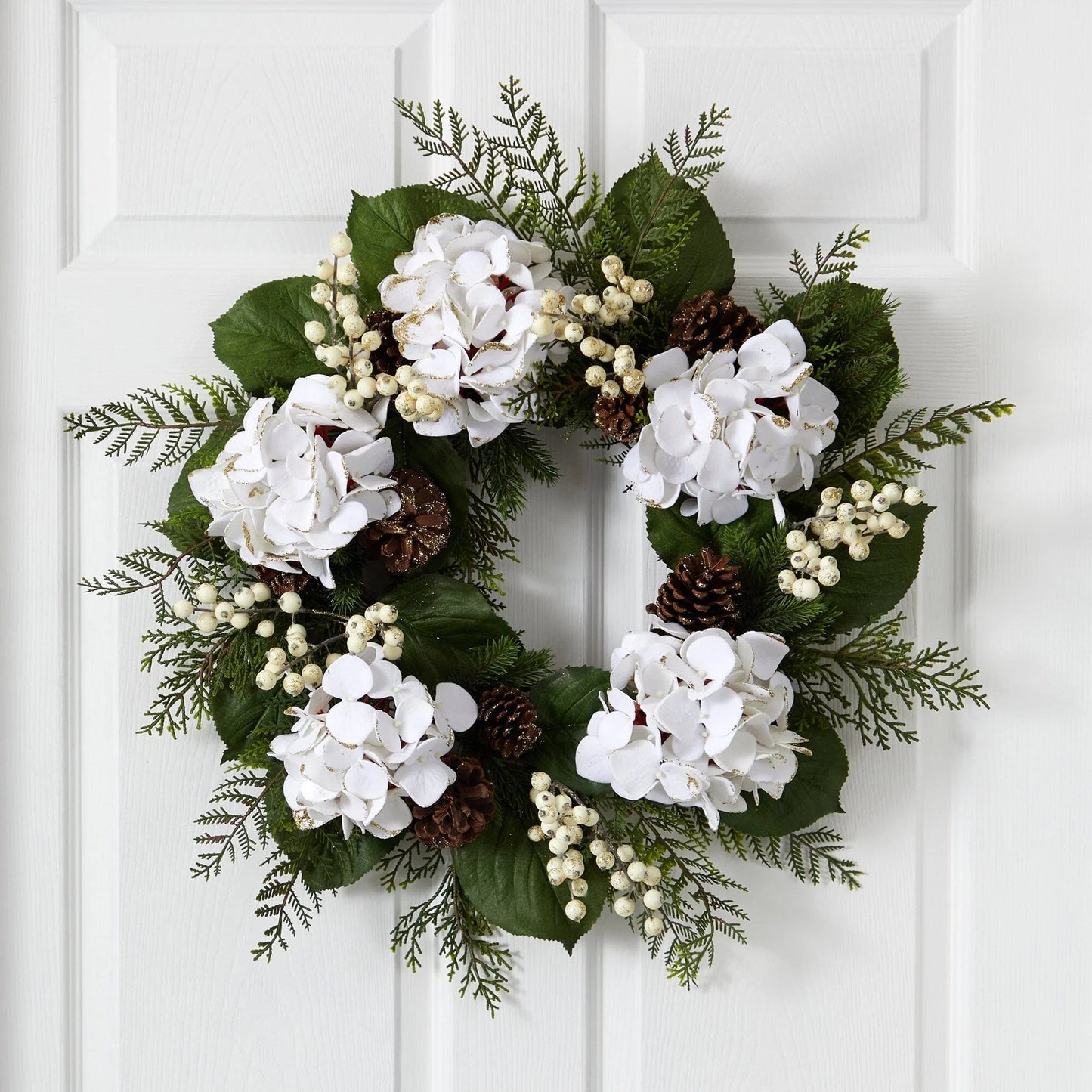 24" Gold Trimmed Hydrangea and Berry Wreath